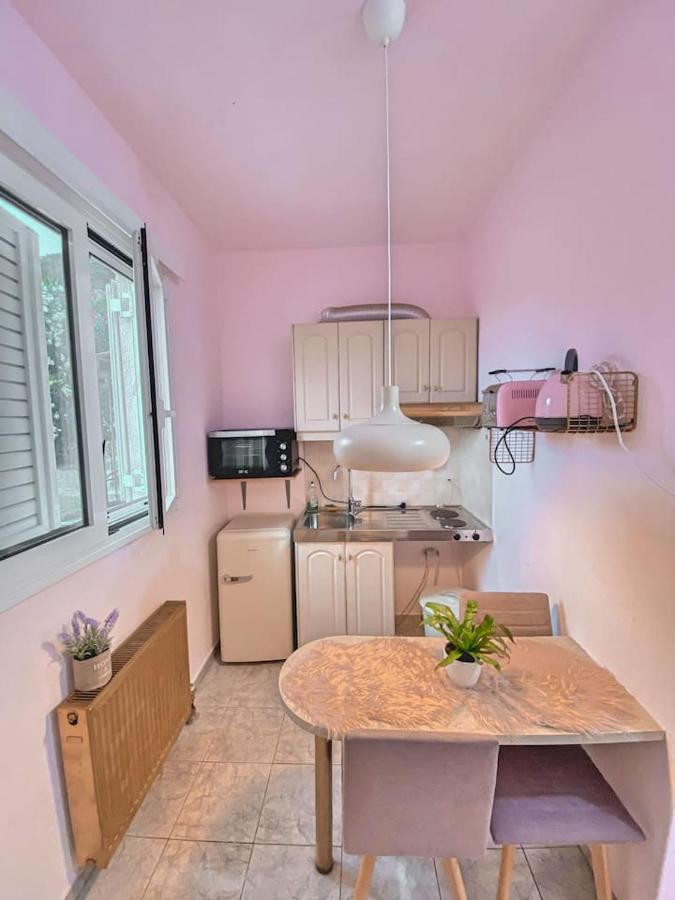 Ruby Apartment *